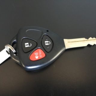 Toyotas key fob and remote control